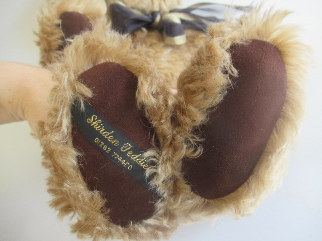 Two collectors teddies comprising a Shirden teddy with grey glass eyes Image