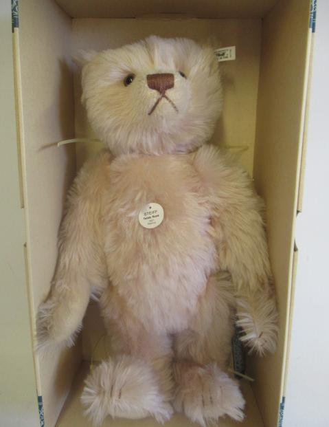 A boxed Steiff replica 1927 teddy Rose Image
