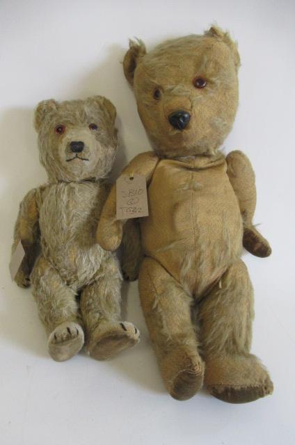Two vintage teddies Image