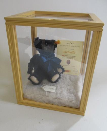 A Steiff Othello bear Image