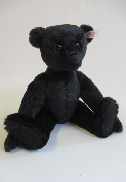 Two boxed Steiff items Image