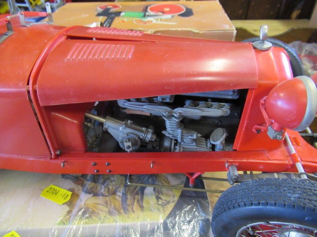 A made-up Pocher model kit of Alfa Romeo 8c 2300 Image