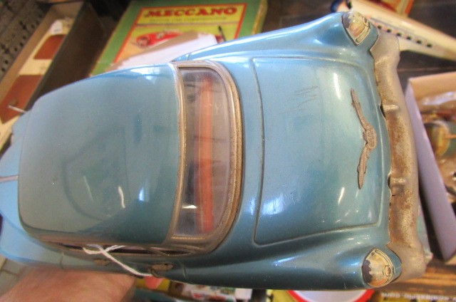 GAMA Cadillac finished in metallic blue with printed interior Image