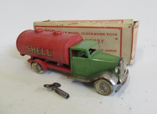 Minic Shell tanker Image