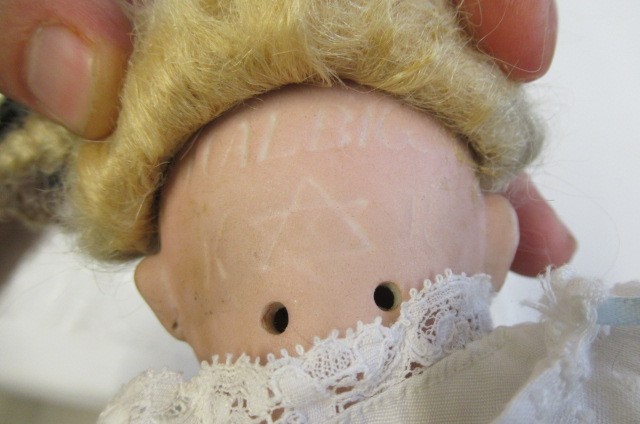 A Kammer & Reinhardt bisque socket head doll Image