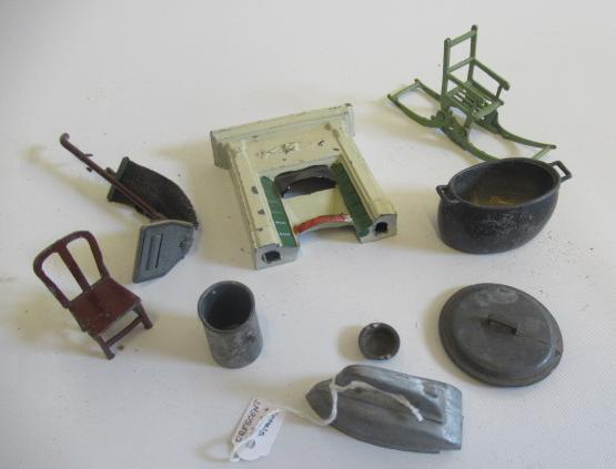 Small quantity of household items by various manufacturers Image