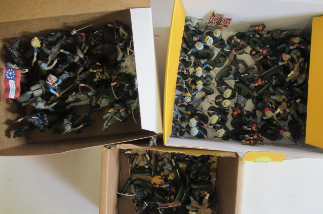 A quantity of late issue Britains North American civil war figures Image