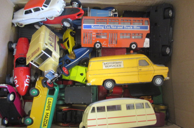 Unboxed vehicles by Lledo Image