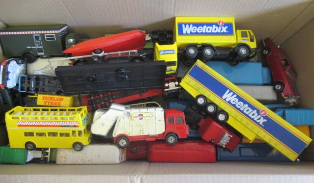 Unboxed vehicles by Lledo Image