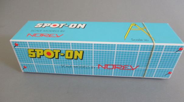 Modern issue Triang Spot-On Ford Thames Trader Image