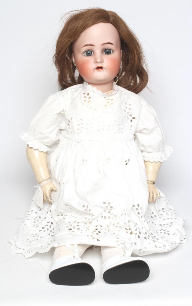 A Kammer & Reinhardt bisque socket head doll Image