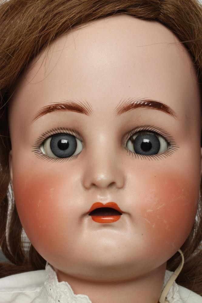 A Kammer & Reinhardt bisque socket head doll Image
