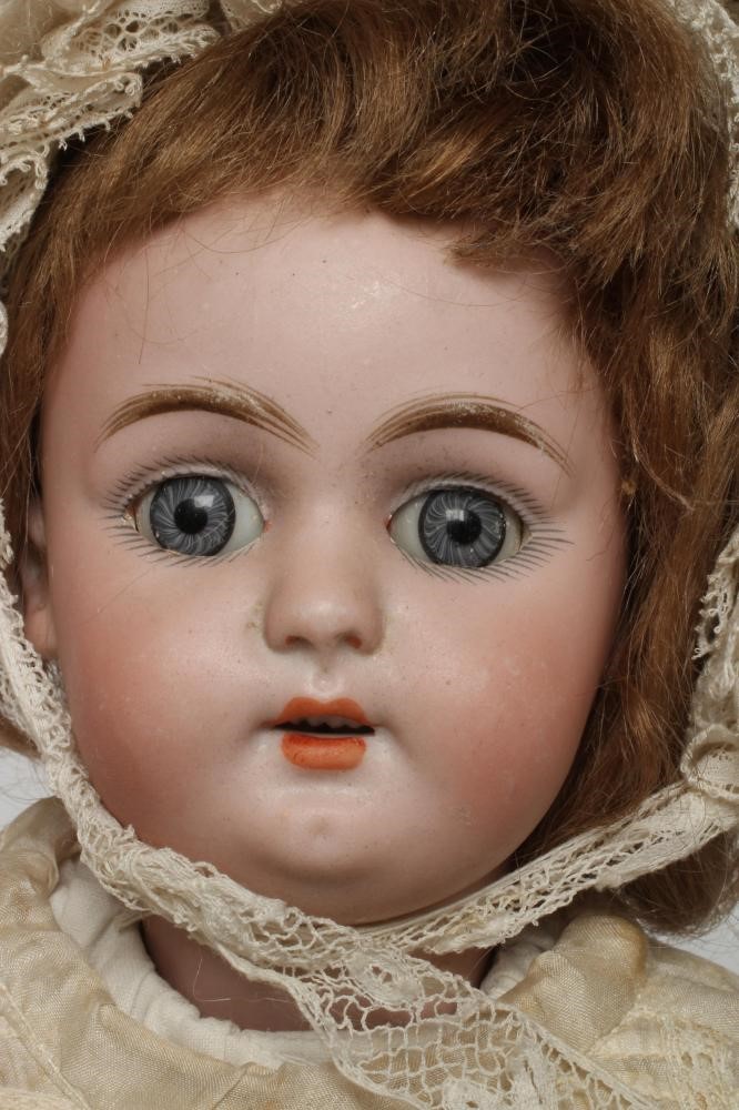 A Simon Halbig bisque socket head doll Image