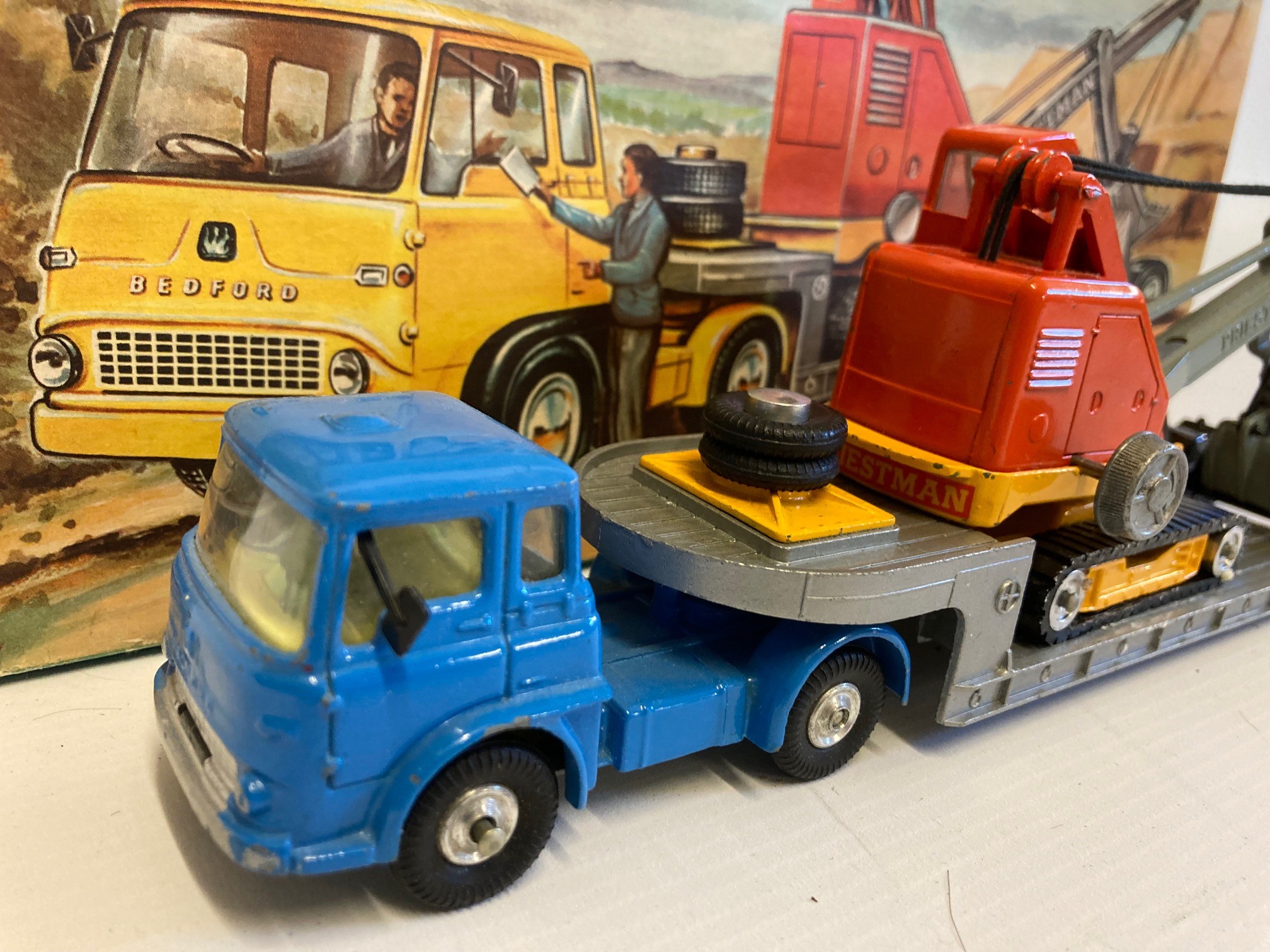 Corgi Gift Set No 27 Machinery Carrier and Priestman Shovel Image