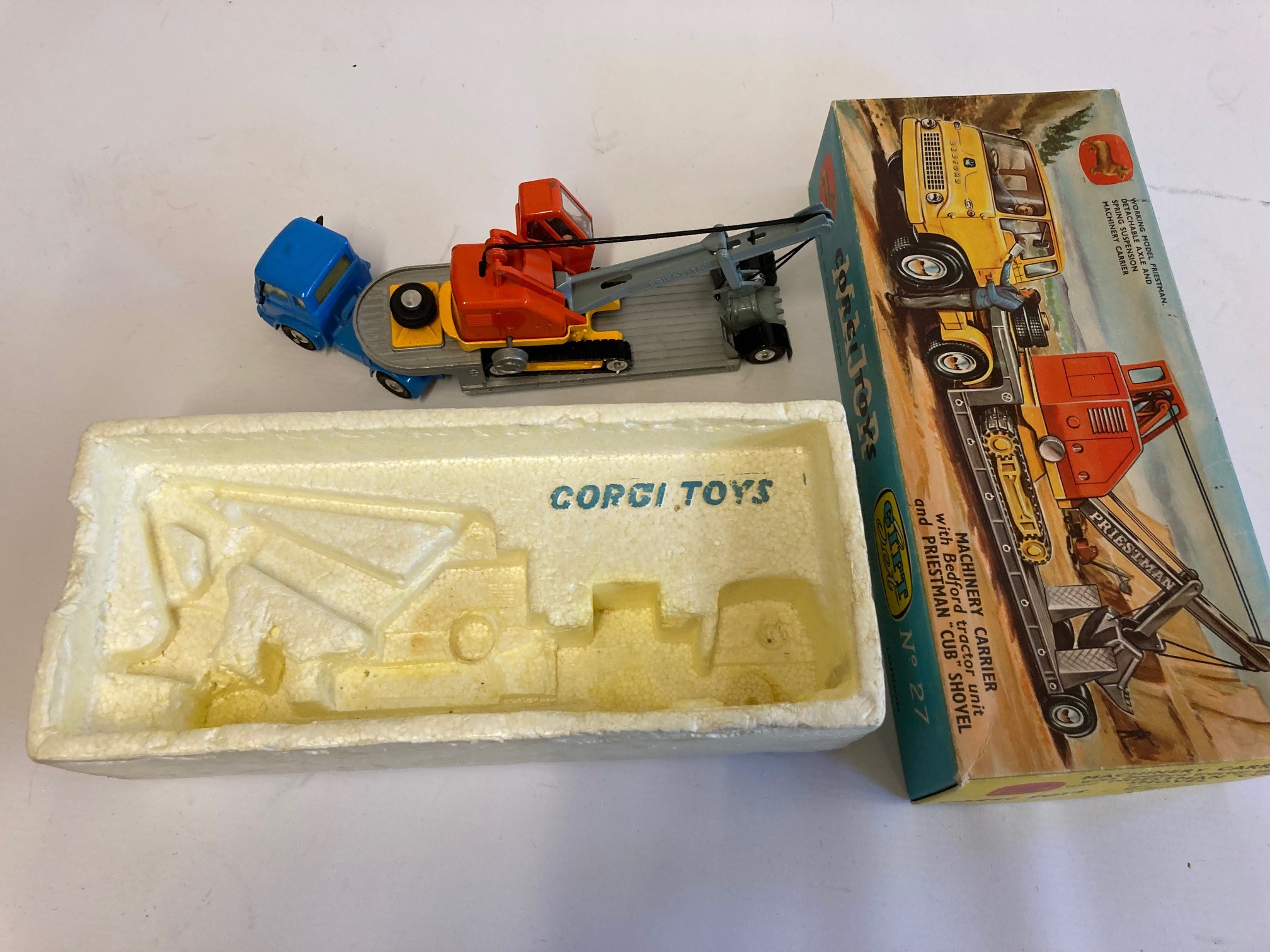 Corgi Gift Set No 27 Machinery Carrier and Priestman Shovel Image