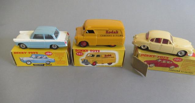 189 Triumph Herald repro box Image