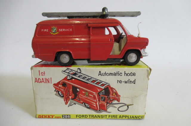Dinky 286 Fire Appliance Ford Transit Image