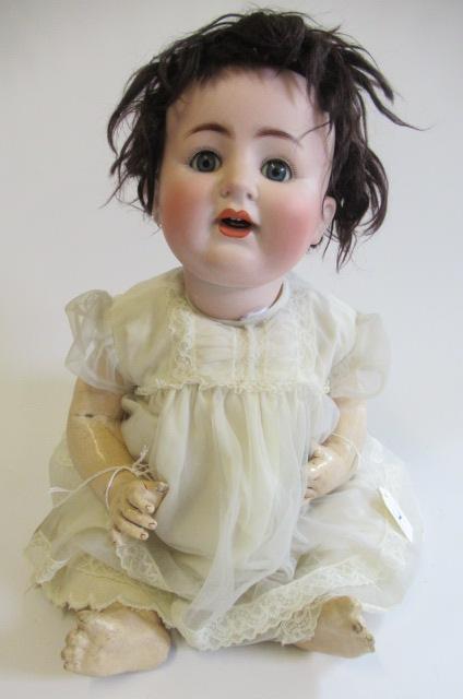 An Alt, Beck & Gottschalck bisque socket head doll Image