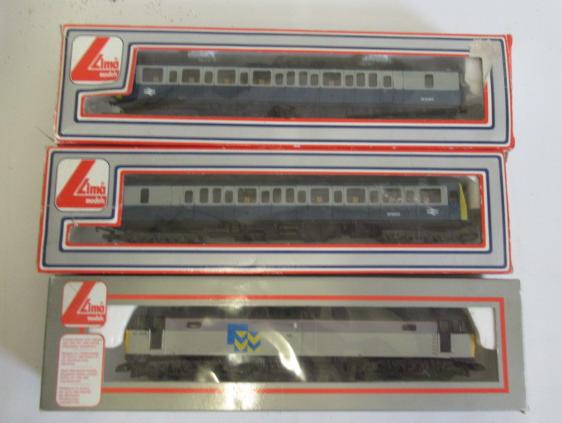 Lima B.R. Diesel Rail Car W51332 and Class 47-599 Image