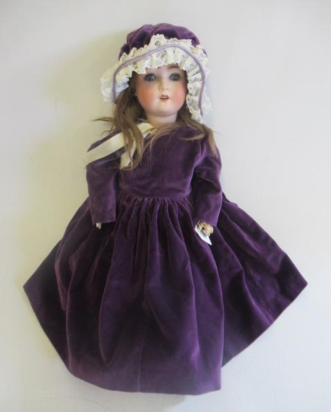 A Simon & Halbig bisque socket head doll Image