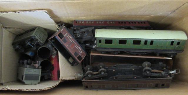 Playworn Trix Twin rolling stock Image