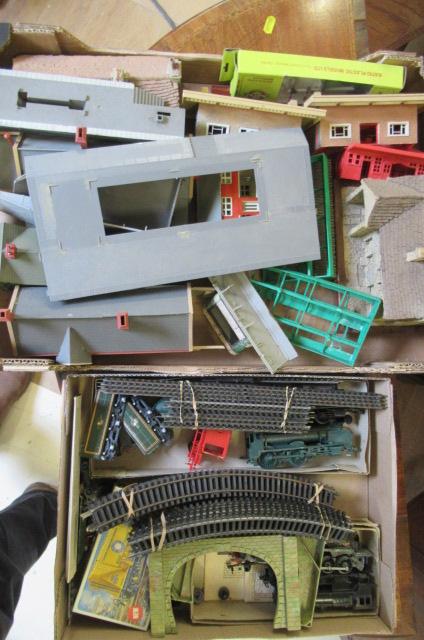 Playworn trackside accessories including buildings Image