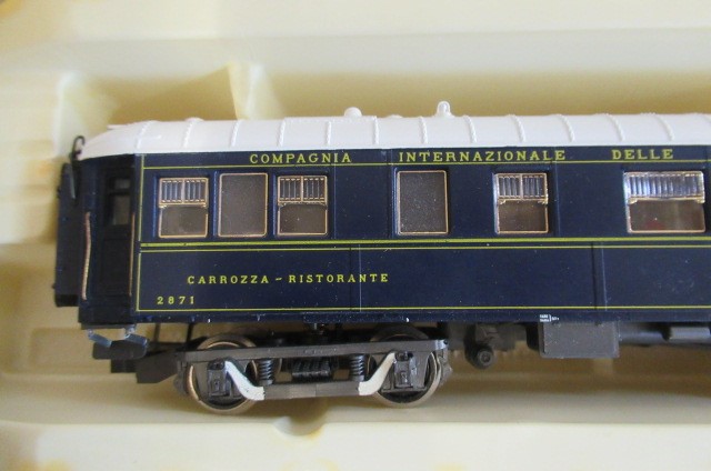 Rivarossi wagon-lits restaurant car in V.S.O.E. blue Image