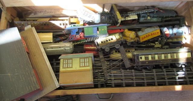Playworn O gauge trains by Hornby and others including passenger coaches Image