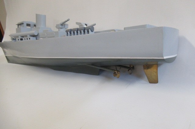 A radio controlled motor torpedo boat of wooden construction with two electric motors and R.C. Image