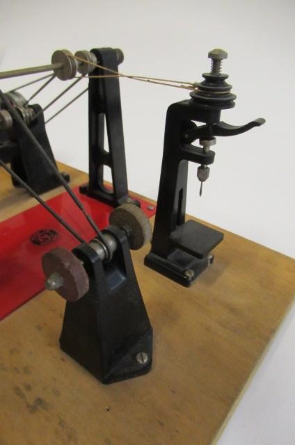 ESL(Electric Signal and Light) model workshop equipment Image