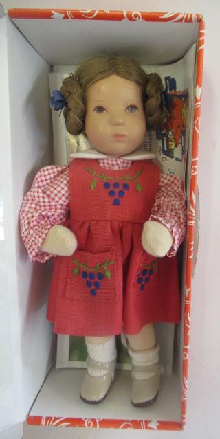 A boxed Kathe Kruse girl doll Image