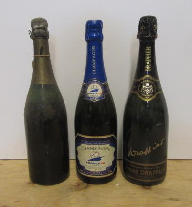 One bottle NV A. Drappier Blanc de Blancs Brut Image