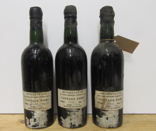 Three bottles 1960 Grahams (Est. plus 21% premium inc. VAT) Image