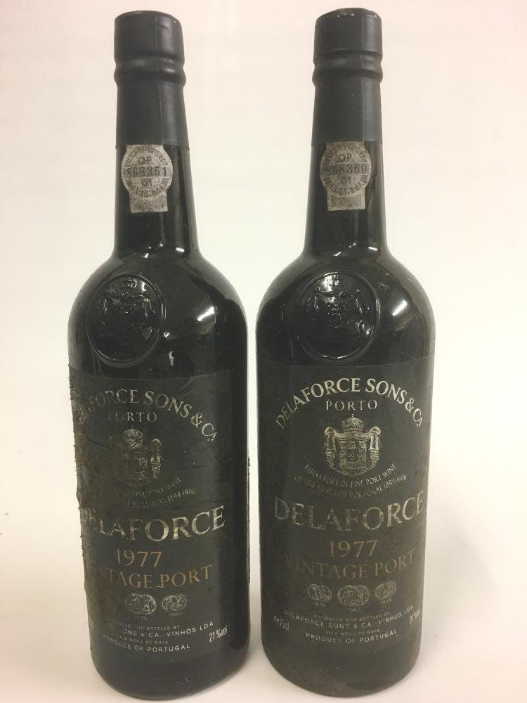 Two bottles 1977 Delafroce & CA Vintage Port (Est. plus 21% premium inc. VAT) Image