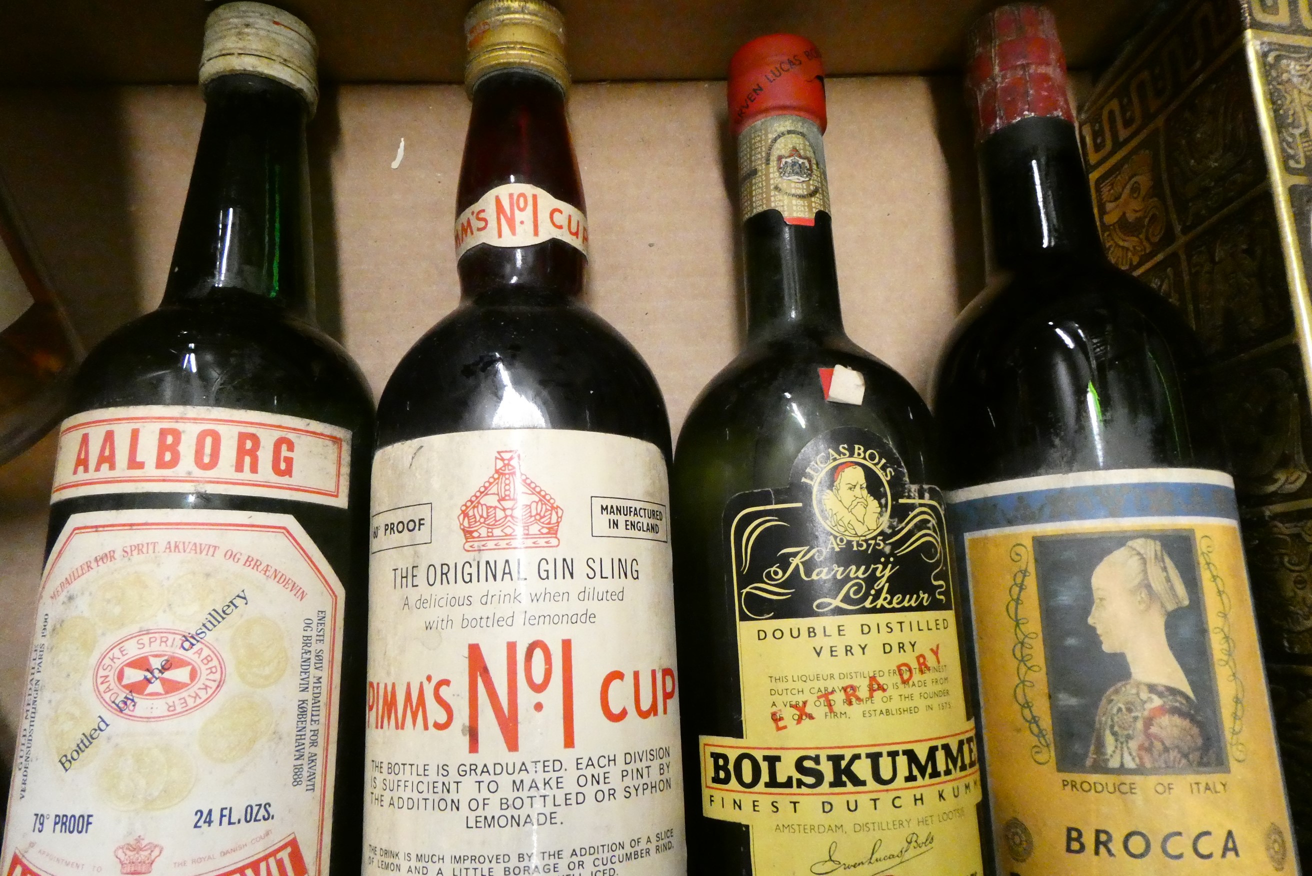 A quantity of mixed wine Image