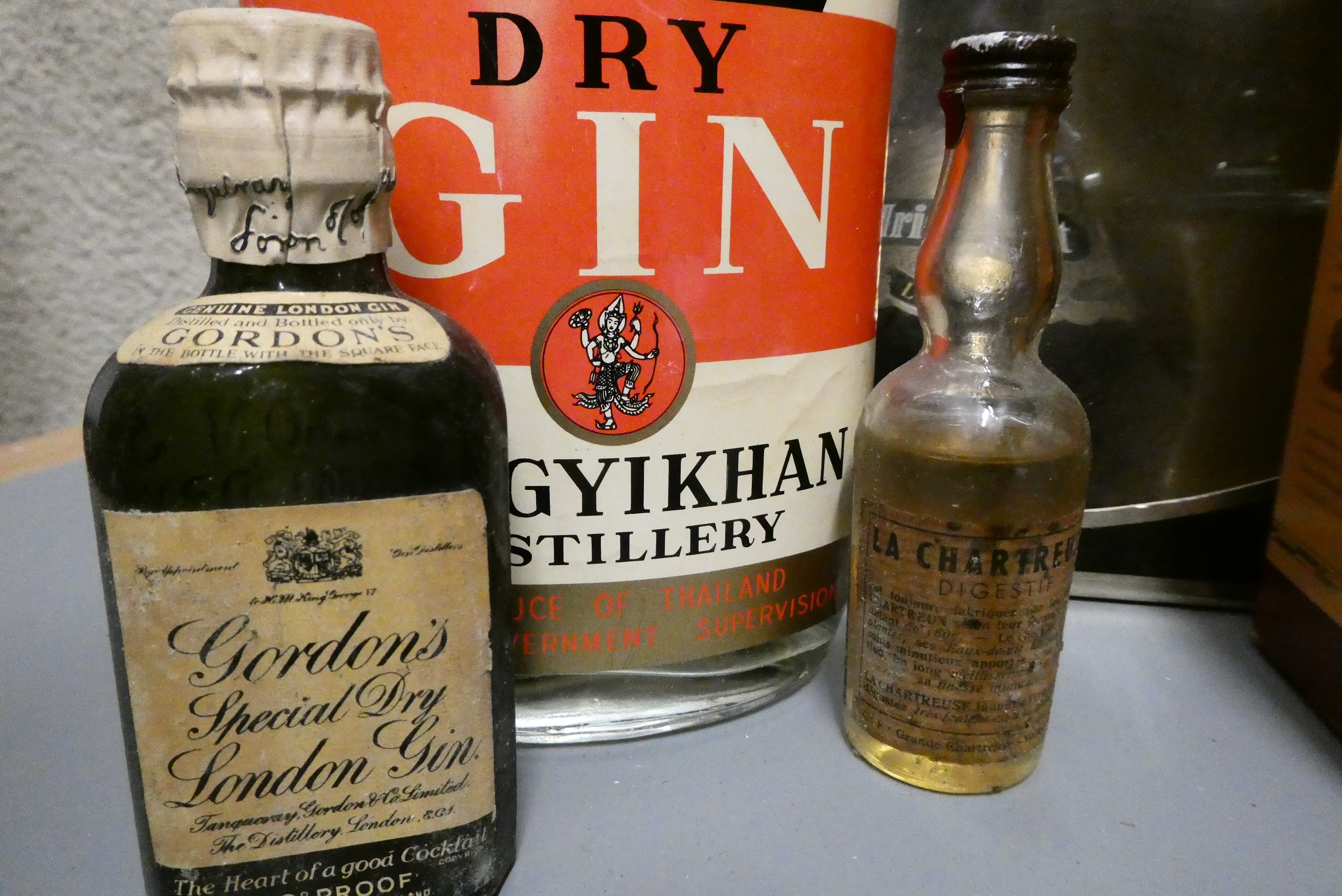 A quantity of mixed alcohol Image