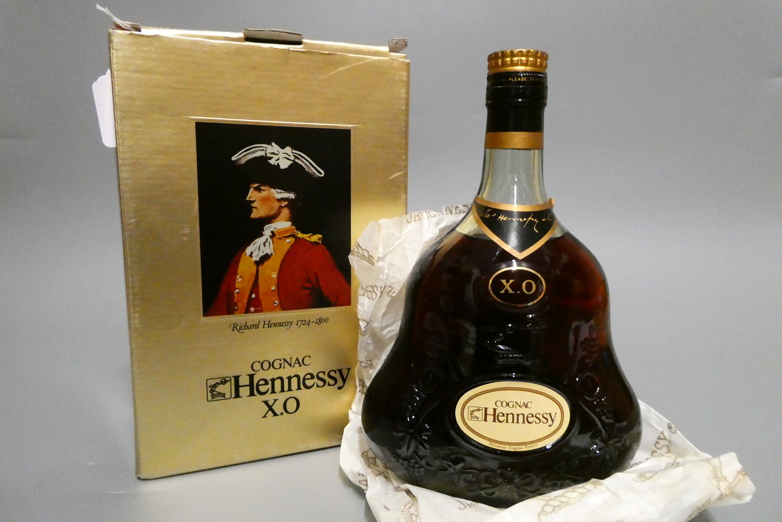 Hennessy XO cognac, boxed (Est. plus 24% premium inc. VAT) Image