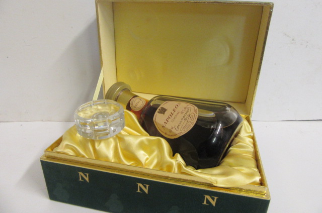 One bottle Courvoisier Napoleon Cognac No.CV2319 Image