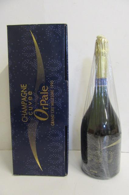 One bottle 1990 Cuvee 2000 Orpale Champagne Image
