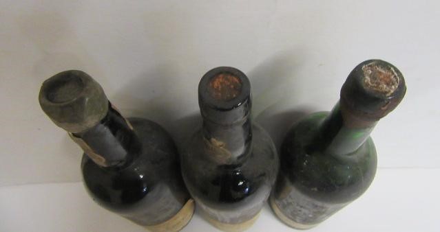 Three bottles 1963 Taylor's Image