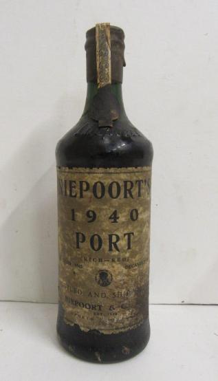One bottle 1940 Niepoort's (bottled 1945 Image