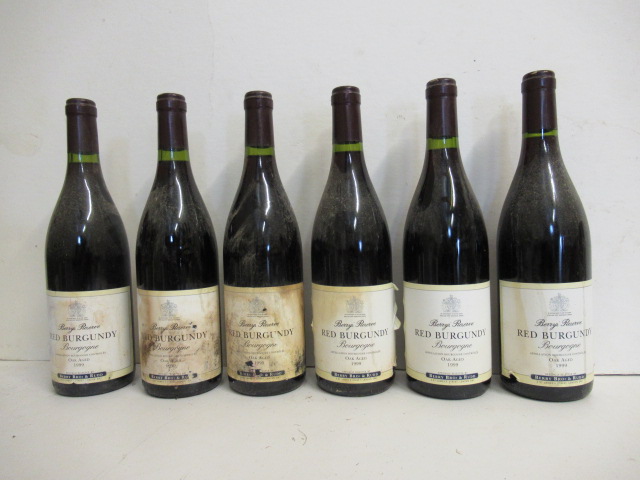 Six bottles 1999 Bourgogne Image