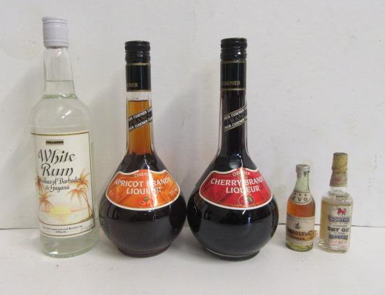 One bottle Cusenier Apricot Brandy Liqueur Image