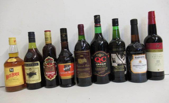 One bottle White Horse Whisky Image