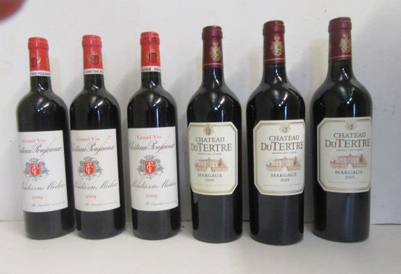 Three bottles 2009 Chateau Poujeaux Moles-en-Medoc Image