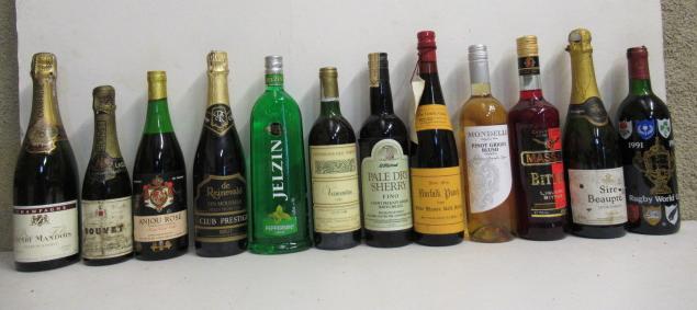 One bottle Himandois Champagne Image