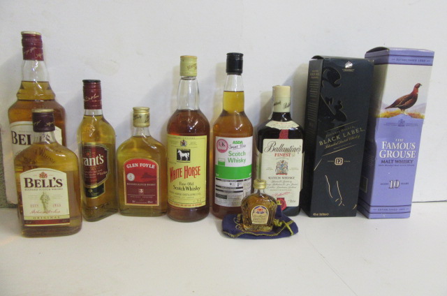 One litre Bell's 8 year old blended Image