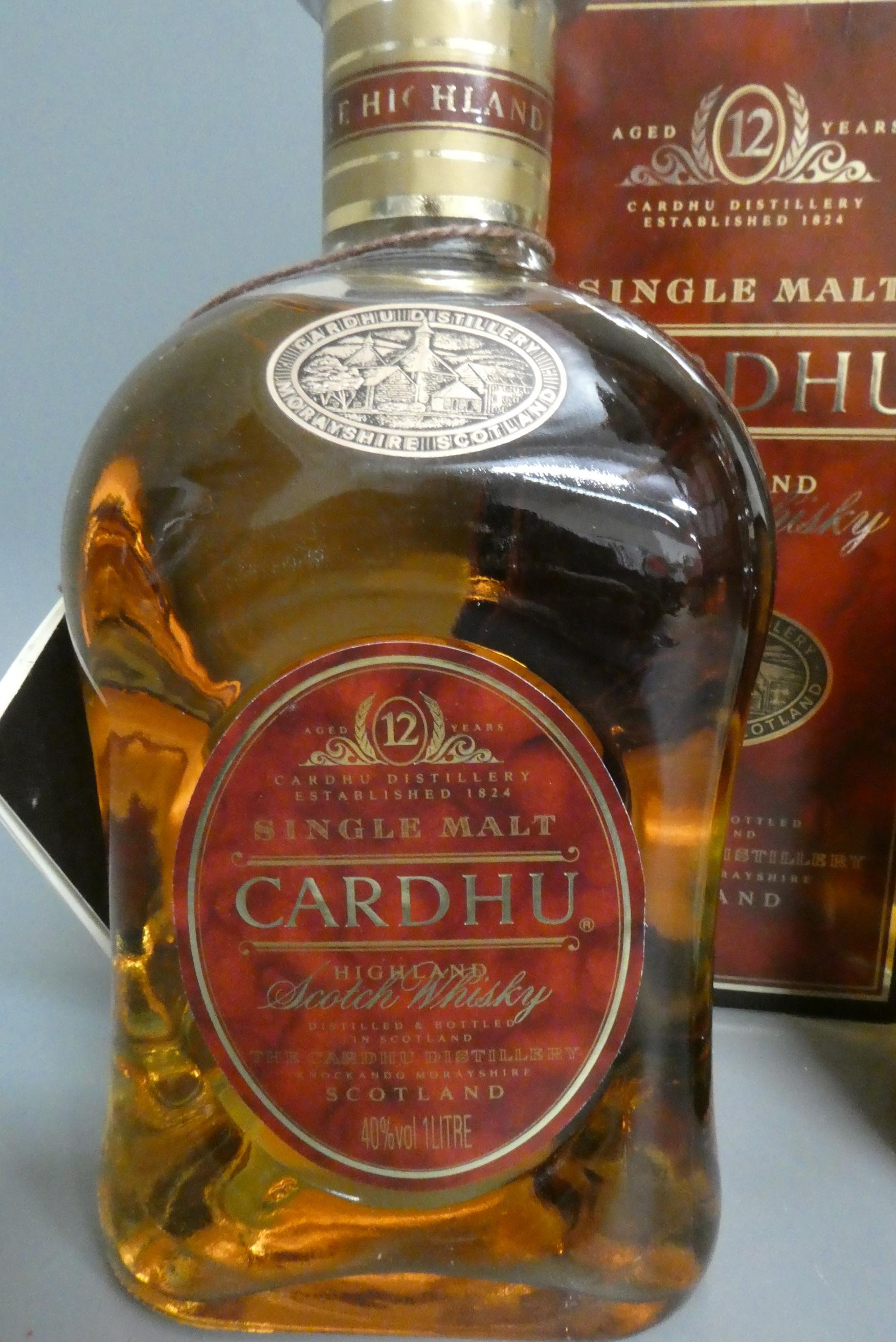 Three boxed bottles Scotch whisky, comprising a 70cl 15yr old Dalwhinnie 43%, a litre 12yr old Image