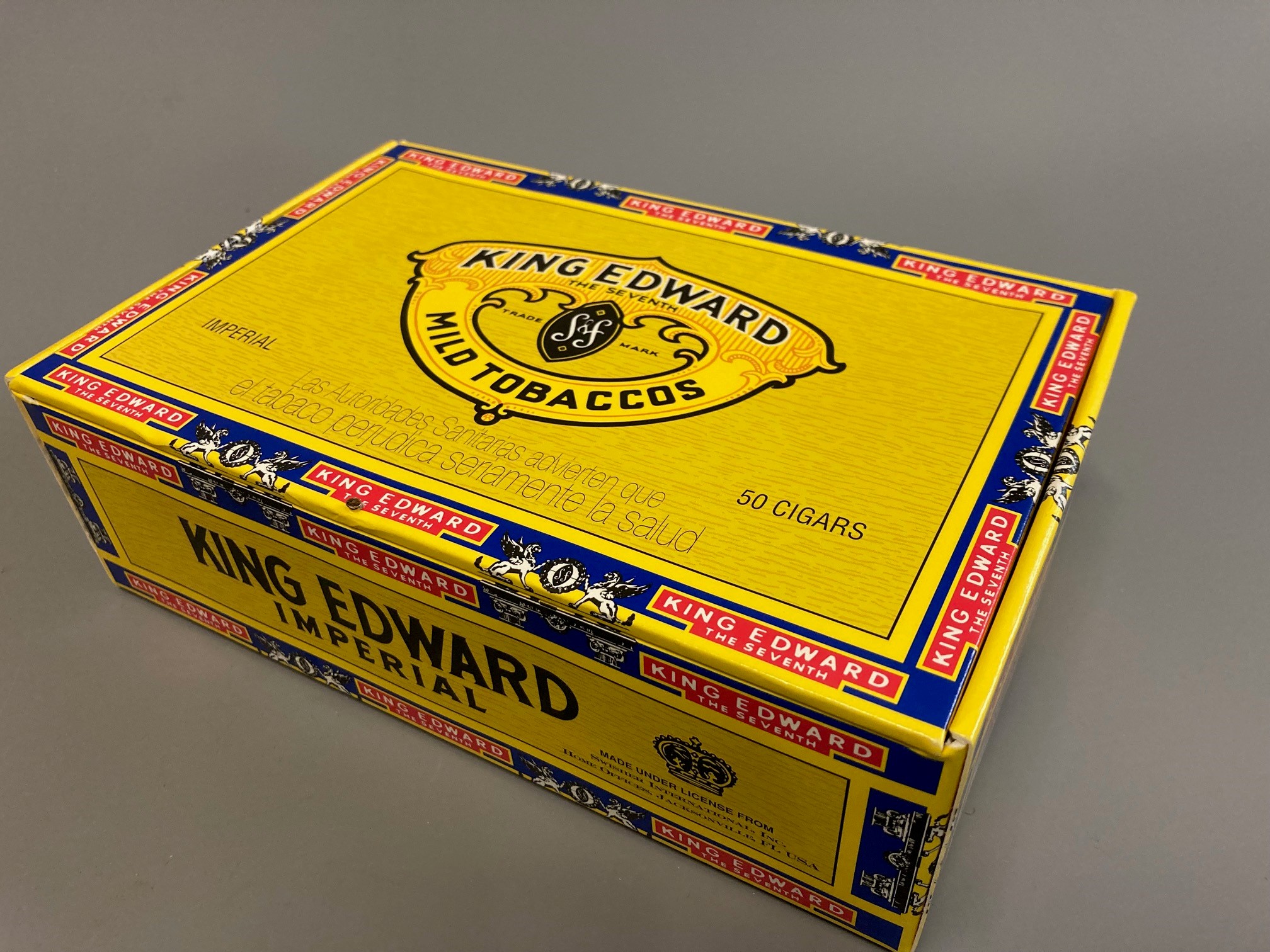 A box of 50 King Edward Imperial Mild Tobaccos cigars Image