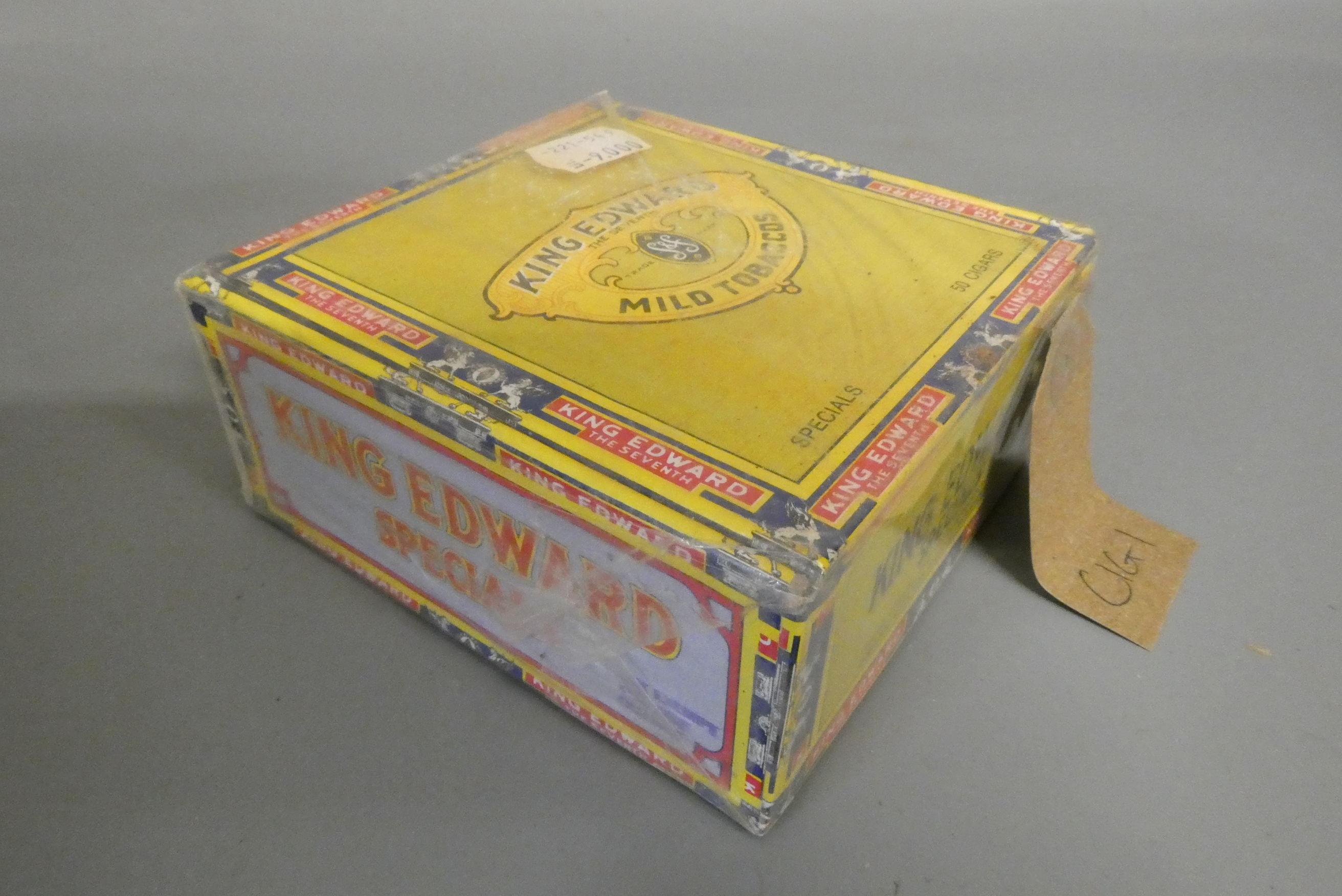 Fifty King Edward Specials cigars, boxed (Est. plus 24% premium inc. VAT) Image